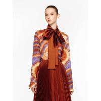 ราคา ASAVA (SS24) เสื้อเบลาส์ผู้หญิงแขนยาว แต่งกระดุม แต่งผูกคอ ผ้าลายมัดย้อม สีน้ำตาล M (MKP1713444)