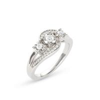 ราคา BEAUTY DIAMOND แหวนเพชร Beauty Diamond Three Stone เพชรน้ำ99 สีขาว 54 (GRMKPPR000102596)