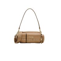 ราคา MARC JACOBS กระเป๋าสะพาย THE LEATHER CARGO BAG สี CAMEL One Size (MKP1707616)