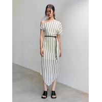 ราคา VICK'S เดรสเปิดไหล่ ลายทาง สีดำ/ขาว M (MKP1698323)