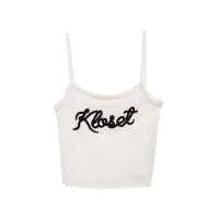 ราคา KLOSET (SS25) เสื้อสายเดี่ยวถักโครเชต์ ดีไซน์โลโก้ขด สำหรับผู้หญิง สีขาว S (MKP1960132)
