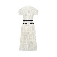 ราคา ASV ( SS25 )เดรสผู้หญิง แขนสั้น คอวี ดีเทลผูกปมที่แขนเสื้อ กระโปรงอัดพลีท ลายจุด สีขาว ดำ S (GRMKPPR000169416)