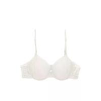 ราคา Elle Lingerie ยกทรงรูปแบบเสริมฟองน้ำ รุ่น LB6541 สีงาช้าง B80 (MKP1358105)