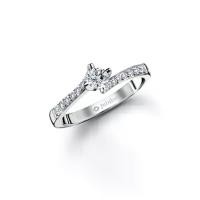 ราคา Jubilee Diamond แหวนเพชร Cordial Compass Pave Solitare รุ่น R17427EW - สีไวท์โกลด์ 54 (GRMKPPR000082528)