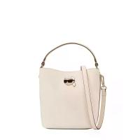 ราคา KARL LAGERFELD กระเป๋ารุ่น IKON PEBBLE BUCKET BAG สี OFF WHITE One Size (MKP2004592)