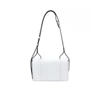 ราคา FURLA กระเป๋าสะพายผู้หญิง รุ่น RIVA S CROSSBODY สี MARSHMALLOW+NERO One Size (MKP2004066)
