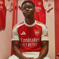 ราคา ADIDAS เสื้อแข่งผู้ชายทีมอาร์เซนอล ชุดเหย้า เกรด Authentic ฤดูกาล 2025/26 สีแดง - AD001AP497EKTH L (MKP2016510)