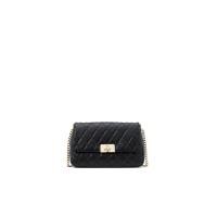ราคา KATE SPADE NEW YORK กระเป๋าสะพายไหล่รุ่น Carey Medium Flap Shoulder Bag สีดำ One Size (MKP2004359)