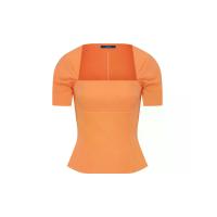 ราคา ASAVA ( SS25 )เสื้อเบลาส์ผู้หญิง คอเหลี่ยม แขนสั้น สีงาส้ม S (MKP2029462)