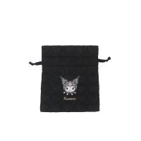 ราคา SANRIO ถุงผ้าหูรูด Monotone Quilted Kuromi สีดำ (CDS23580381)