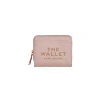 ราคา MARC JACOBS กระเป๋าสตางค์ LEATHER MINI COMPACT WALLET สี ROSE One Size (MKP1666072)