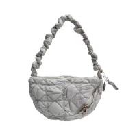 ราคา MARIA PIA กระเป๋าก้อนเมฆ กระเป๋าสะพาย สีเทา รุ่น MBG-23422 One Size (GRMKPPR000146525)