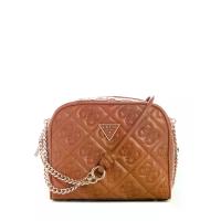 ราคา GUESS กระเป๋าผู้หญิง รุ่น QL965814 ADELASIA CAMERA CROSSBODY - สีน้ำตาล One Size (MKP2019360)