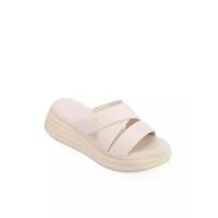 ราคา EVERSINCE รองเท้าแตะผู้หญิง ส้นเตารีด สายคาดไขว้ 39 EU (CDS23248144)