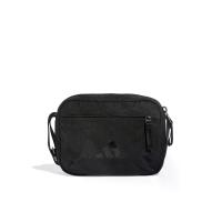 ราคา ADIDAS กระเป๋าสะพายยูนิเซ็กส์ เฟสติวัลโลโก้ Adidas 3 Bar สี Black / Black / Black Free Size (CDS18313505)