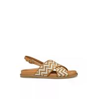 ราคา GEOX รองเท้าแตะผู้หญิง D Adelash SS25 สี Camel/Papyrus 37 EU (GRCDS53725020333)