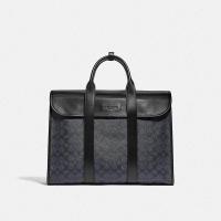 ราคา COACH กระเป๋าใส่เอกสารรุ่น Gotham Portfolio In Signature Canvas สีดำ One Size (MKP1151468)
