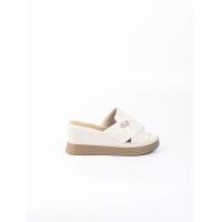 ราคา PLAYBOY รองเท้าส้นเตารีดผู้หญิง รุ่น ST-H251C1198 สี Cream Ivory 40 EU (GRMKPPR000165748)