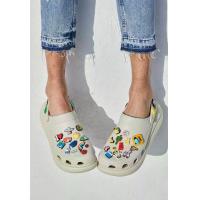 ราคา CROCS CROCS Classic Crush Clog รองเท้าลำลองผู้ใหญ่ M4/W6 US (GRMKPPR000138372)