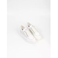 ราคา PLAYBOY รองเท้าผ้าใบผู้หญิง รุ่น ST-H243C1176 สีขาว 38 EU (MKP2099126)