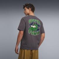ราคา PUMA เสื้อยืดมีกระเป๋า GRAPHIC Super PUMA สำหรับผู้ชาย (4069159644356)
