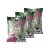 ราคา OTOP เป็นหนึ่ง มะพร้าวแก้วแบบเส้น 100 กรัม (แพ็ก 3 ชิ้น) (515849-451849010)