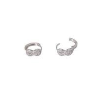 ราคา ValueJewelry ต่างหูห่วง ฝังคริสตัลละเอียด ลาย อินฟินิตี้ นำโชค Infinity ขนาดกลาง ER1215 (330645-592701010)