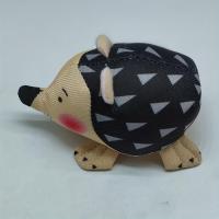 ราคา TEMU อุปกรณ์ช่วยเย็บที่น่ารัก รูปแบบเม่นหมายเล็กๆ ผ้านุ่ม ที่เสียบเข็มหมุน ที่เก็บเข็มเย็บ สำหรับผู้หญิงที่ทำงานฝีมือ (17592237272049)