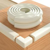 ราคา TEMU แถบป้องกันการชนรูปตัว L ยาว 2 เมตร พร้อมกาวด้านหลัง, ป้องกันมุมโต๊ะ, แถบป้องกันการชน, ขอบป้องกันการชน, สติ๊กเกอร์มุมเตียงนุ่ม, ฝาครอบป้องกันมุมมุมฉากสำหรับเด็ก (17592298379718)