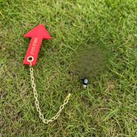 ราคา TEMU 1 ชิ้น ที่วางทีแม่เหล็กสไตล์เก๋พร้อมลูกศรทิศทาง, กระเป๋าเก็บลูกกอล์ฟพกพาสำหรับกอล์ฟกลางแจ้ง, สีขาว, ของขวัญที่สมบูรณ์แบบสำหรับวันหยุด & ผู้ที่ชื่นชอบกอล์ฟ, อุปกรณ์กอล์ฟ (17592321816165)