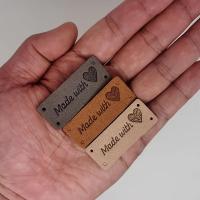 ราคา TEMU 20 ชิ้น ป้ายหนัง PU เย็บ ป้ายเย็บติดเสื้อผ้า ปั๊มลาย "" รูปหัวใจ ป้ายตกแต่ง DIY สำหรับผ้าพันคอ เสื้อถัก และงานฝีมือ (17592354567622)