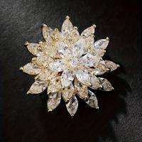 ราคา TEMU เข็มกลัดดอกไม้หมุนสามชั้นสีทองหรูหราพร้อมซิร์โคเนียสีขาววิบวับ - เข็มกลัดคอร์ซาจอ (17592374327346)