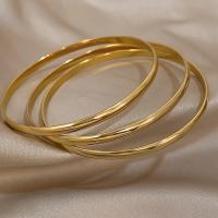 ราคา TEMU เซ็ตกำไลข้อมือสแตนเลสสตีลหลายชิ้น ดีไซน์โค้งมนเงางาม ประกอบด้วยกำไลสีทอง 3 ชิ้น เหมาะสำหรับทั้งผู้ชายและผู้หญิง (17592394714659)