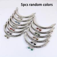 ราคา TEMU 5 ชิ้น กรอบโลหะสีเงิน DIY อุปกรณ์กระเป๋า, หัวเข็มขัดลูกปัดสีขนาด 12.5 ซม., สีสุ่ม หัวลูกปัดปะการังขอบแบนลายนูนครึ่งวงกลม สำหรับทำกระเป๋า/กระเป๋าสตางค์ผู้หญิง, DIY ทำกระเป๋าสตางค์ (17592303530253)