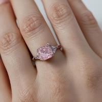 ราคา TEMU แหวนหมั้นเคลือบเงินหรูหราพร้อมเพชรสีชมพู 3 กะรัตและประกายวิบวับ ของขวัญในอุดมคติสำหรับวันครบรอบแต่งงาน แหวนแต่งงาน แหวนสัญญา เครื่องประดับแฟชั่น (17592470372830)