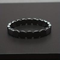 ราคา TEMU สร้อยข้อมือหินดำสไตล์เรทโทรสไตล์หินดำ หินลูกไก่ ทรงพลังและหรูหรา สำหรับชาย สามารถใส่ได้ทุกที่ สร้อยข้อมือหินแท้ทรงสี่เหลี่ยม (17592232008332)