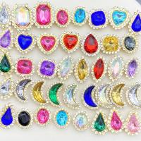 ราคา TEMU ชุดประดับสีสลับ 40 ชิ้น ที่ประกอบด้วยคริสตัลรูปพลอยสีต่าง ๆ และหนังสตรีทล็อคสำหรับตกแต่งเสื้อผ้าแฟชั่น DIY, รองเท้า, หมวก, กระเป๋า, อุปกรณ์ช่างฝีมือเครื่องประดับ (17592451158940)