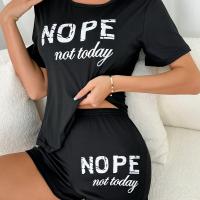 ราคา TEMU ชุดนอนสำหรับผู้หญิงที่มีพิมพ์ "NOPE not today" ที่มีเสื้อสั้นแขนกุดและกางเกงขาสั้น, เป็นชุดนอนที่สบายสบาย, เหมาะสำหรับใส่เพื่อพักผ่อนหรือนอน (17592389542245)