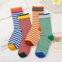 ราคา TEMU ถุงเท้าลายทาง 4 คู่ - ดีไซน์ญี่ปุ่นสไตล์วินเทจ, เนื้อผ้าริบกลางน่อง, สีสันอบอุ่นสำหรับใส่ๆ หรืองานทางการ, ถุงเท้าน่ารัก (17593083168228)