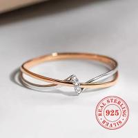 ราคา TEMU แหวนแฟชั่นผู้หญิง 1 อัน S925 สเตอร์ สองสี แบบมัดรวมกัน แหวนสำหรับผู้หญิง ใส่ได้ทุกวัน ใส่ไปงาน เครื่องประดับ (17592467978903)