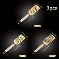 ราคา เครื่องขูดสแตนเลส 3/1 ชิ้น เครื่องขูดหั่นฝาด มันฝรั่ง หั่นหัวหอม ขูดขิง ขูดเมลอน ผลไม้ ผัก ขูดชีสดิบ ด้ามจับถือได้อย่างปลอดภัยไม่บาดมือ รูปลักษณ์สีทอง แสดงถึงความหรูหรา (17592652569484)