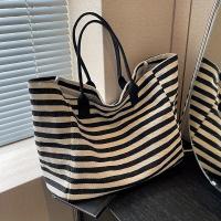 ราคา กระเป๋าสะพายไหล่ผ้าแคนวาสลายทางลำลองสำหรับผู้หญิง ความจุขนาดใหญ่ กระเป๋าเป้สะพายหลังสำหรับ (17592908441034)