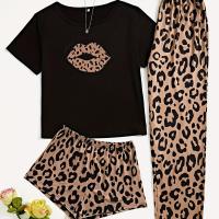 ราคา เสื้อผ้าแฟชั่นสตรี 3 ชิ้น สำหรับใส่ใน (17592200422724)
