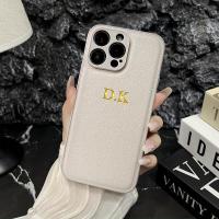 ราคา เคสโทรศัพท์ - เคสโทรศัพท์ปรับแต่งชื่อส่วนตัวสำหรับ Iphone 11 12 13 17 Pro 17 Air สุดหรู เกาหลี หนังเทียมนุ่ม 3D DIY แกะสลักตัวอักษร ชื่อ ปกป้อง 11 12 13 17 Pro Max เคสกันกระแทก (17593238428145)