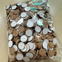 ราคา แผ่นกาวกันลื่นแบบหน้า 1000 ชิ้น, เส้นผ่านศูนย์กลาง 15 มม., ความหนา 2 มม., เหมาะสำหรับ, เฟอร์นิเจอร์, กระถาง, เครื่องปั้นดินเผา, ตู้ และการใช้งานต่างๆ, เหมาะสำหรับงานประดิษฐ์ (17592963659291)