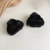 ราคา เซ็ตกิ๊บติดผมหูแมวตุ๊กตาน่ารัก 2 ชิ้น - นุ่ม, น่ารัก, และมีสไตล์ เหมาะสำหรับเป็นเครื่องประดับลำลองในฤไม้ร่วง-ฤดูหนาว เหมาะสำหรับผู้หญิง - พร็อพถ่ายรูป (17592845294382)