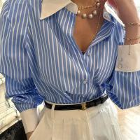 ราคา เสื้อเชิ้ตแขนยาวสตรี ลายทางสีฟ้า-ขาว คอปกแหลม ปุ่มขึ้นตัว สวมใส่ได้ทั้งงานและลำลอง สำหรับฤไม้ร่วง/หน้าหนาว ผ้ายืด ไม่โปร่งแสง แขนสไตล์คลาสสิก วัสดุทนทาน เหมาะสำหรับที่ทำงาน (17592723184919)