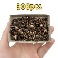 ราคา 300/1000 ชิ้น ตะปูโซฟาเหล็กสีแดงวินเทจ ตะปูหมุดวินเทจ หมุดตกแต่งเฟอร์นิเจอร์ เหมาะสำหรับเฟอร์นิเจอร์ กล่องเครื่องประดับ และของไม้ ขนาด 7.8*14 มม. อุปกรณ์งานไม้ อุปกรณ์กล่องเครื่องประดับ อุปกรณ์คลาสสิก