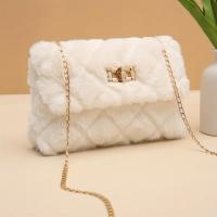 ราคา กระเป๋าสะพายข้างผ้าแก้วสำหรับผู้หญิง, กระเป๋าสะพายไหล่สายโซ่แฟชั่นใหม่สำหรับฤไม้ร่วงและฤดูหนาวอเนกประสงค์, กระเป๋าสี่เหลี่ยมขนาดเล็กแบบล็อคแบบขนแกะ (17592741391957)