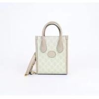 ราคา (Second-hand) GUCCI Mini Tote Bag With Interlocking ( used in very good condition ) (1731112233056308222)